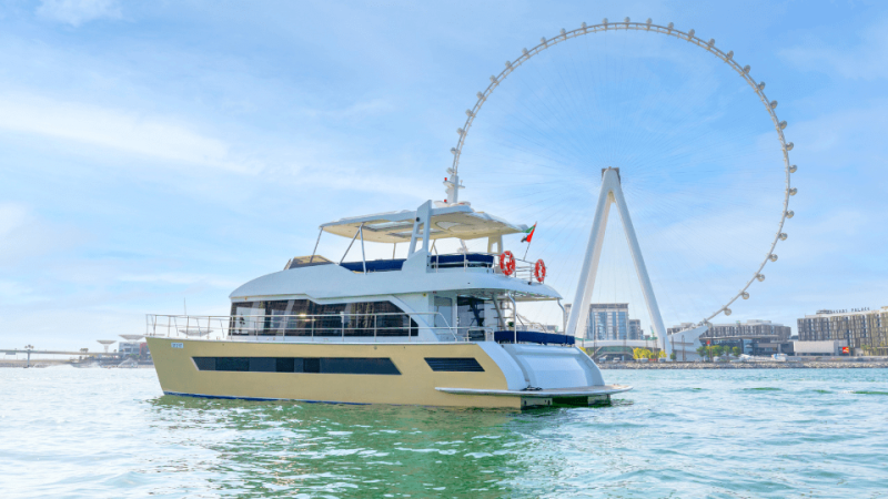 1 Hour Marina Yacht Tour – Boat Tours and Cruises