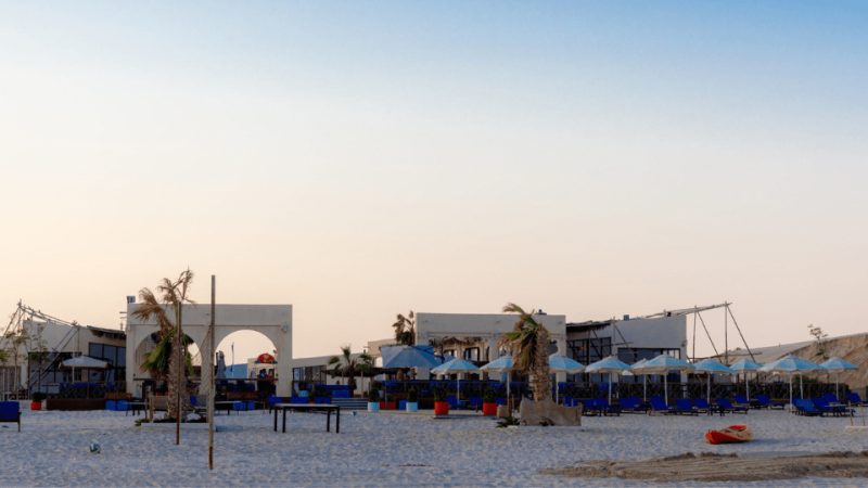 Day Pass at Al Majles Resort with Lunch/Dinner – Sightseeing and Tours