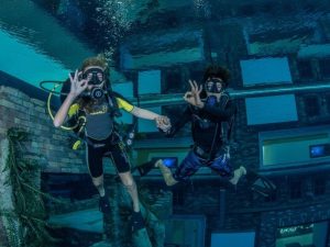 Deep Dive Dubai Scuba Diving Experience Deep Dive Experiences