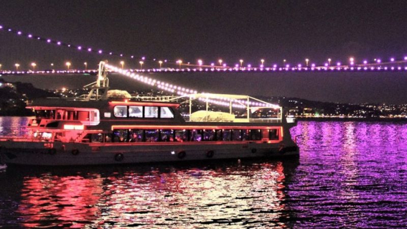 Istanbul: Bosphorus Dinner Cruise & Turkish Night Show – Top-Rated Attractions