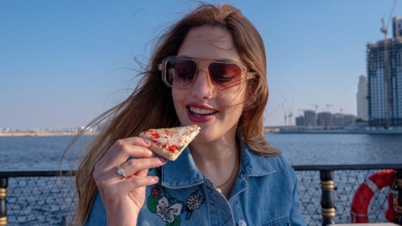 Pirate ship cruise with unlimited pizza – Brunches