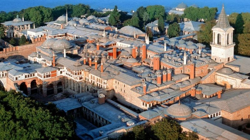 Topkapi Palace & Harem Tour with Historian Guide – Sightseeing and Tours