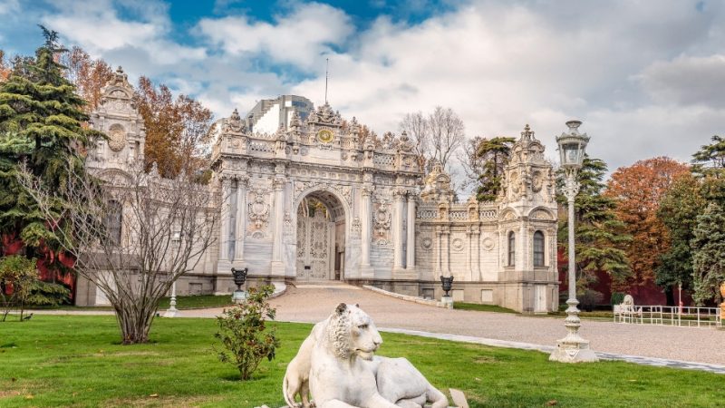 Dolmabahce Palace Skip-the-Line Tickets with Audio Guide – Indoor Attractions